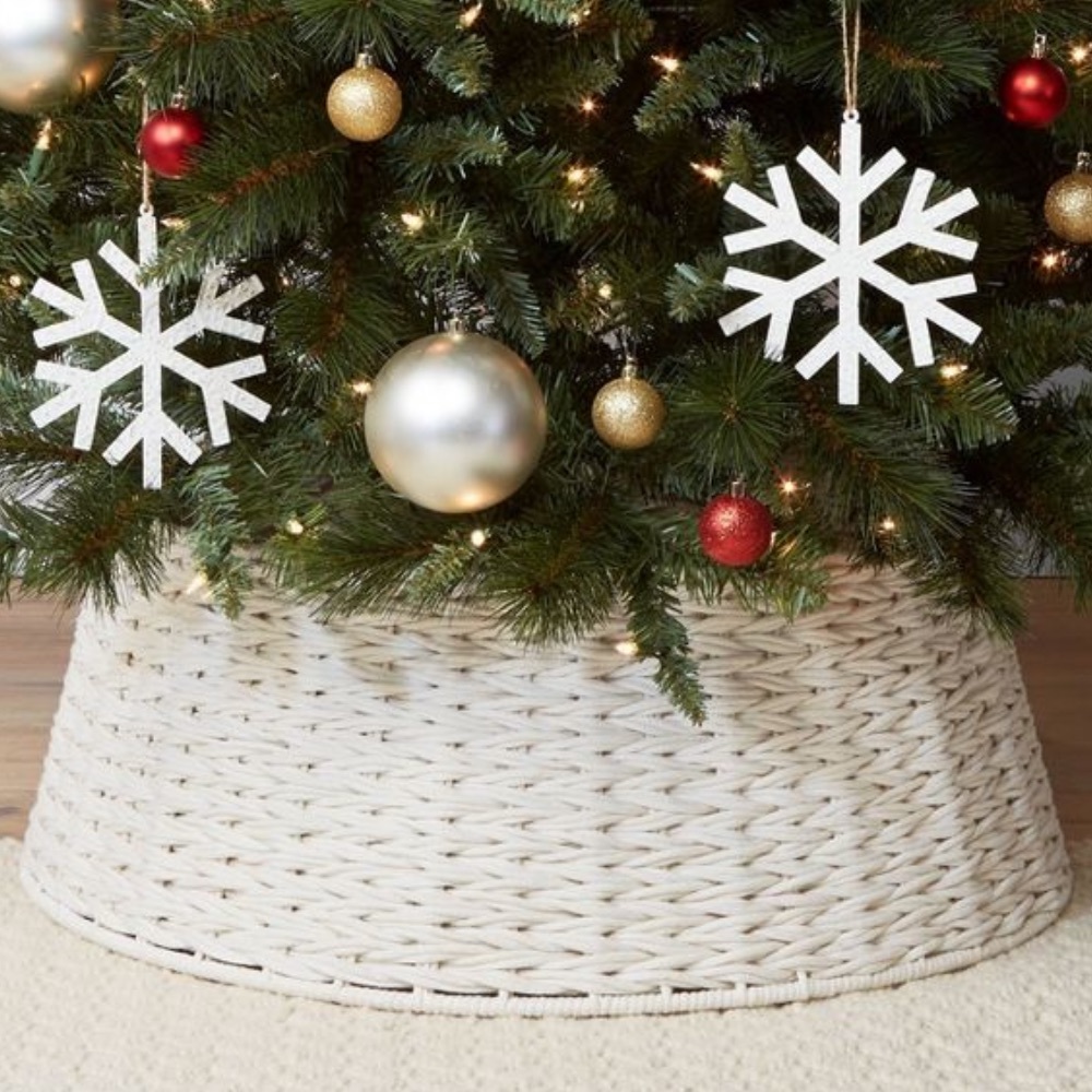White Woven Tree Collar - Holiday Tree Skirt Alternative